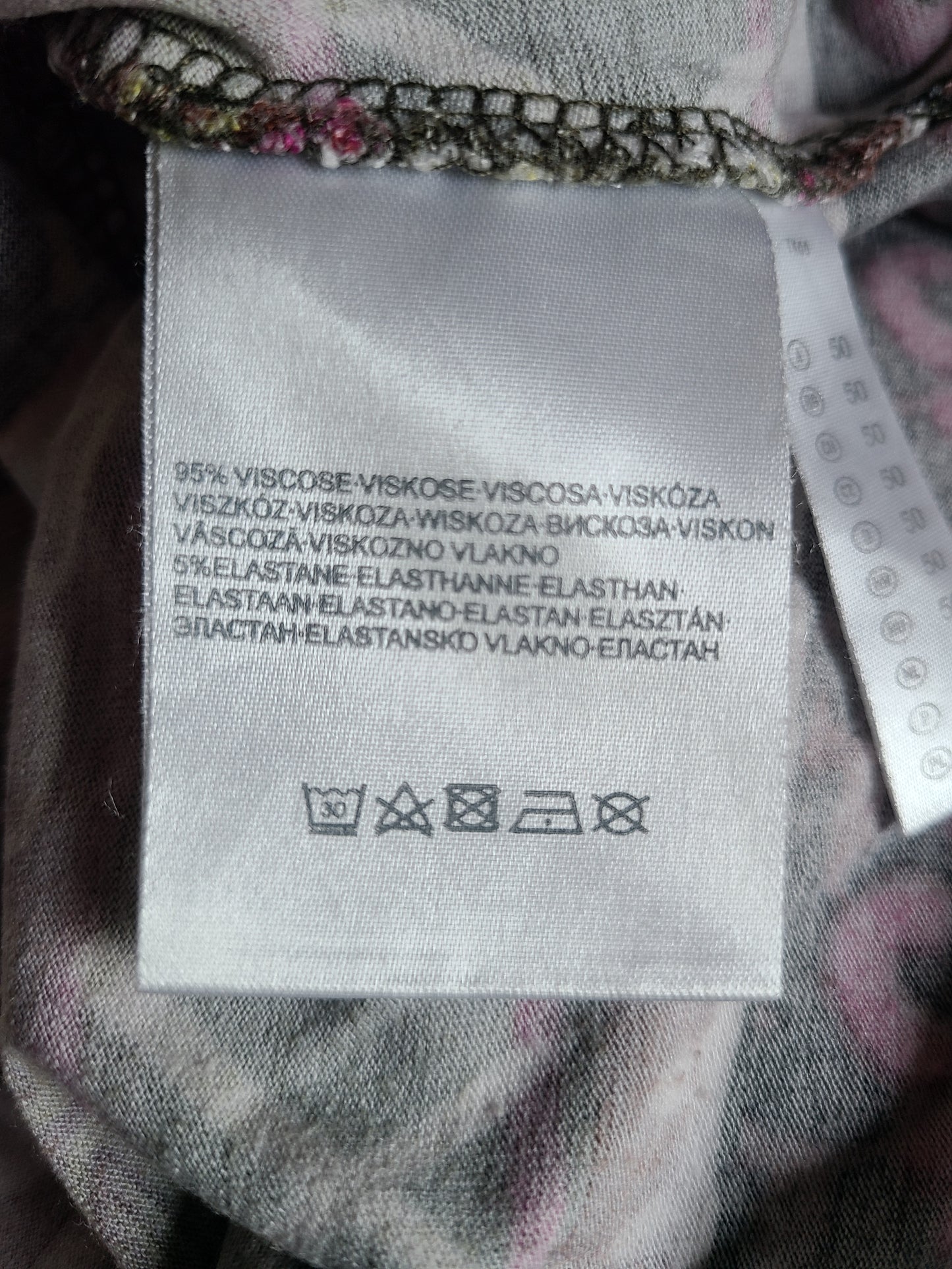 Tee-shirt avec petites perles en bois C&A