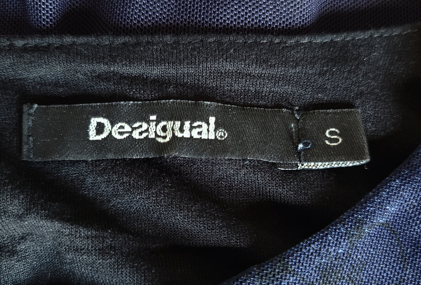 Blouse en voile avec strass Desigual