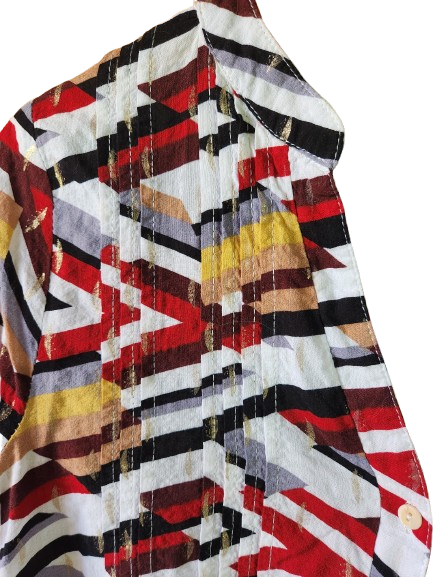 Blouse colorée avec touche de doré Season
