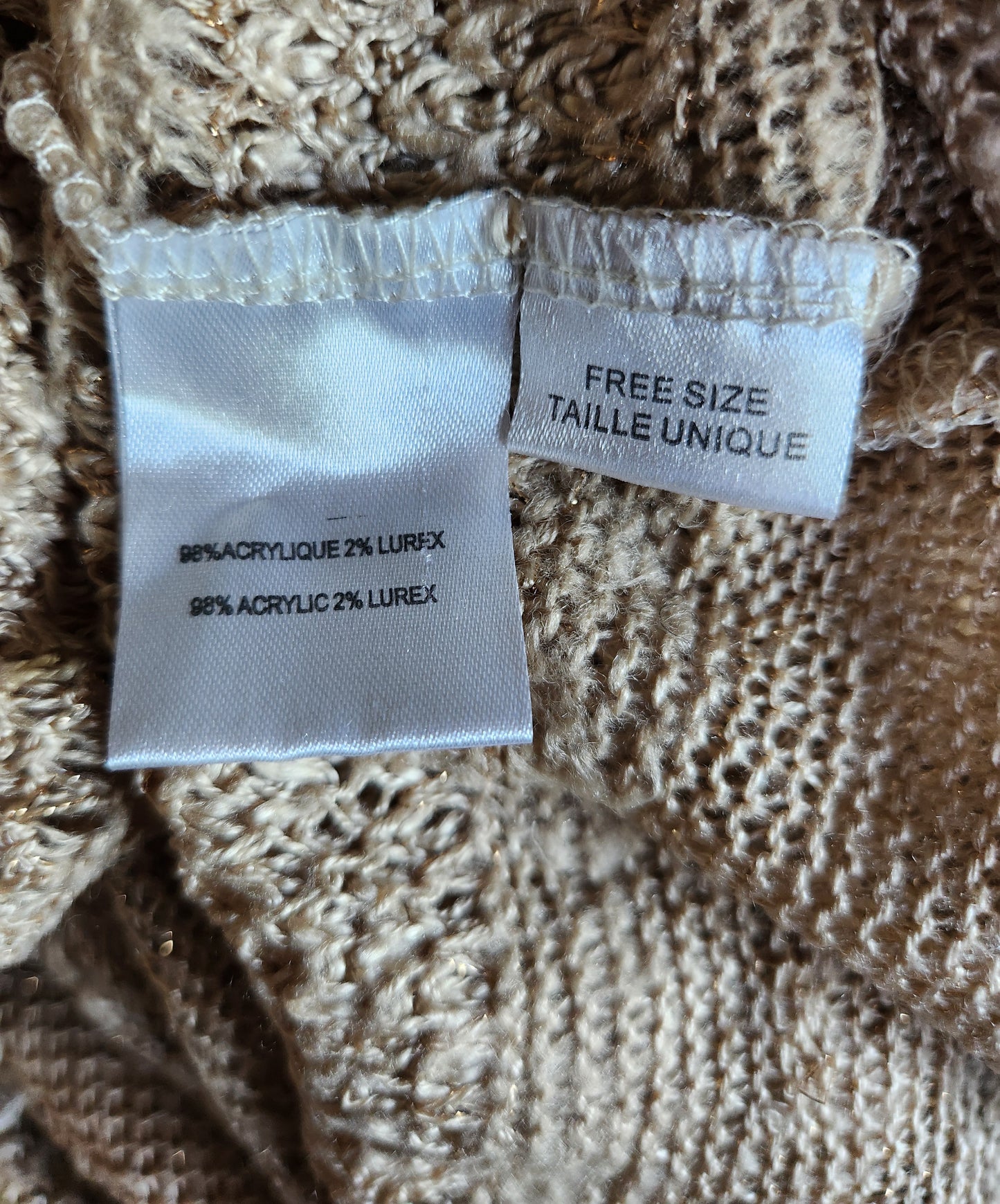 Pull fin avec bijoux déco Molly Bracken