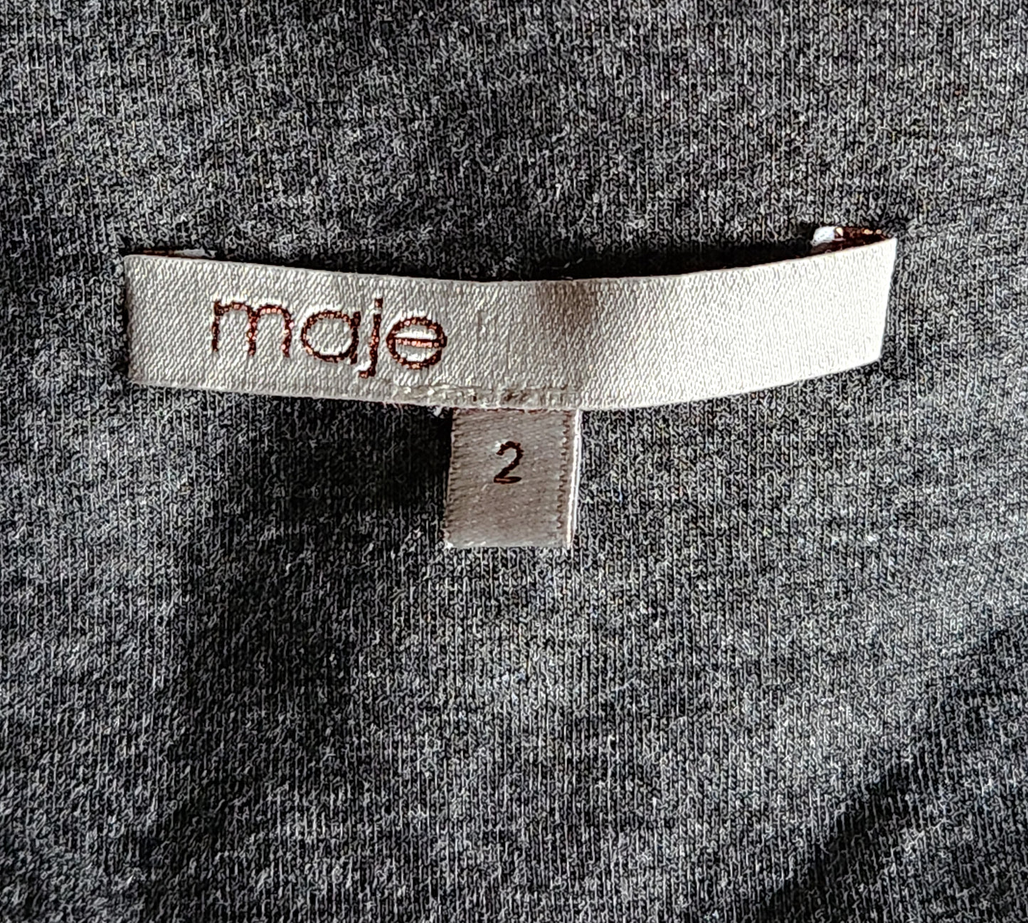 Robe moulante froncée MAJE