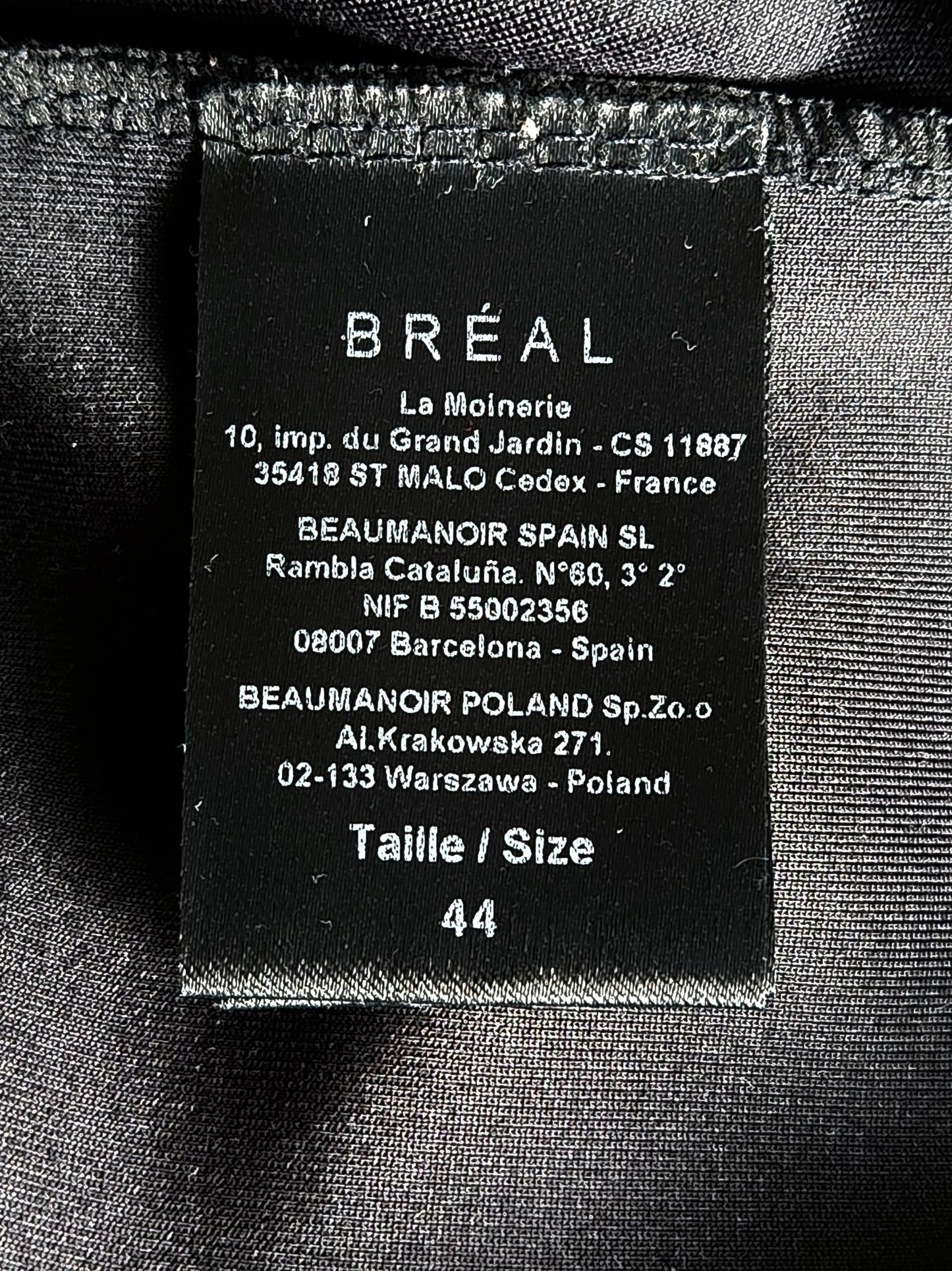 Robe noire BREAL