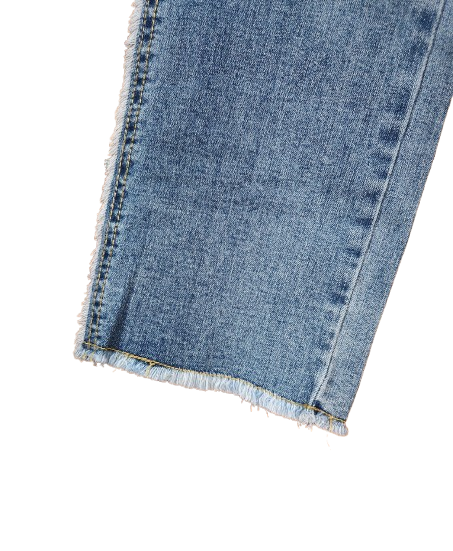 Jean avec strass et broderies Punt Roma