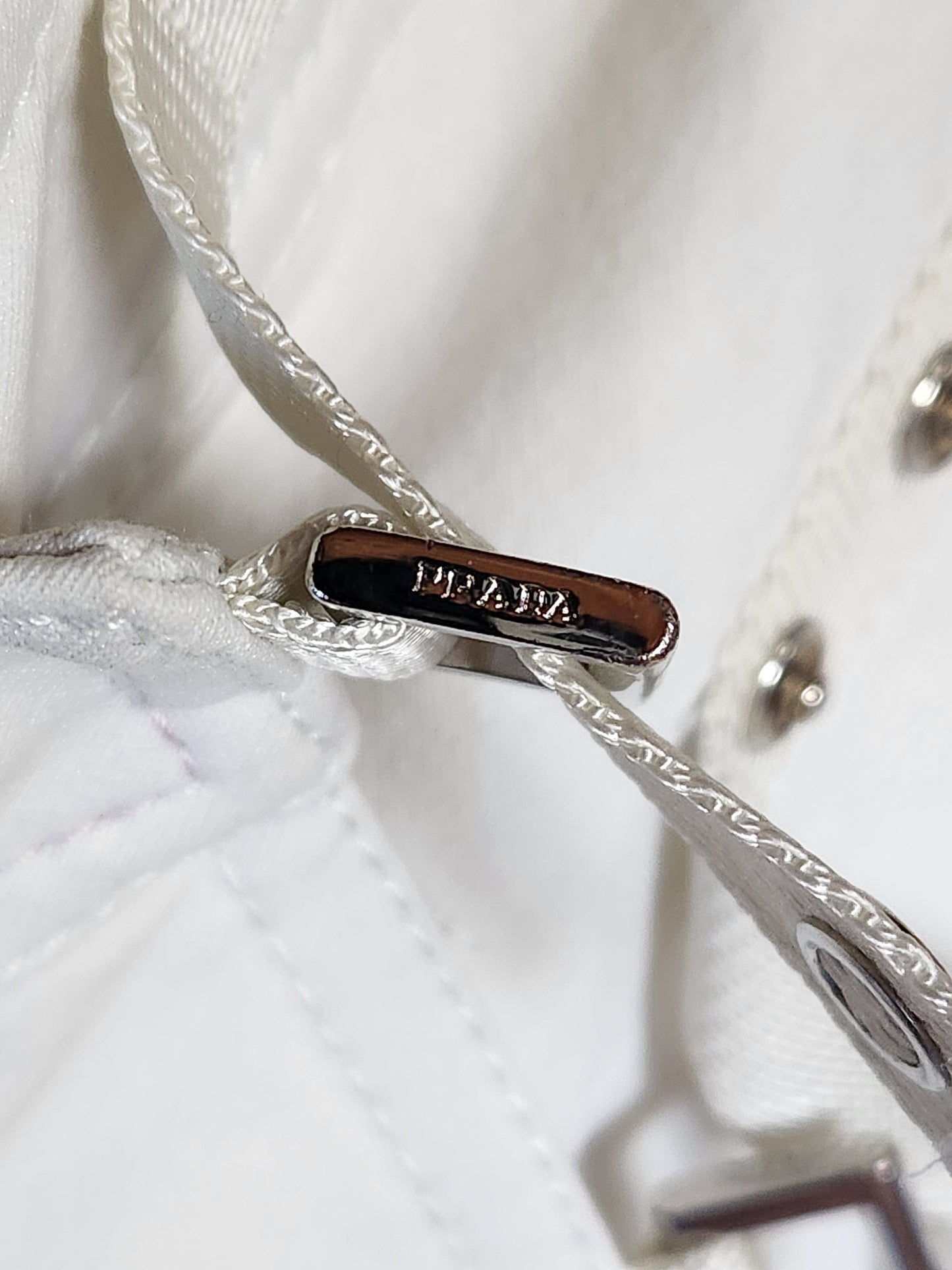 Magnifique jupe portefeuille PRADA