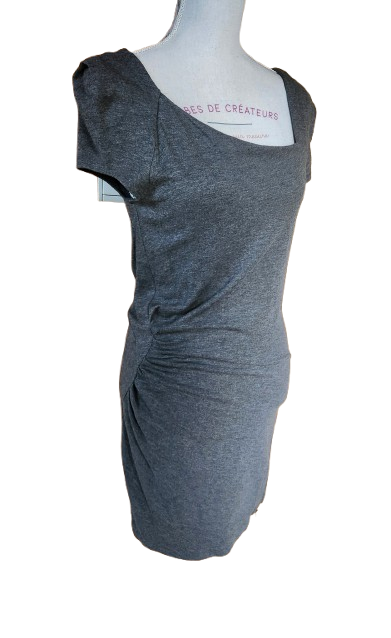 Robe moulante froncée MAJE