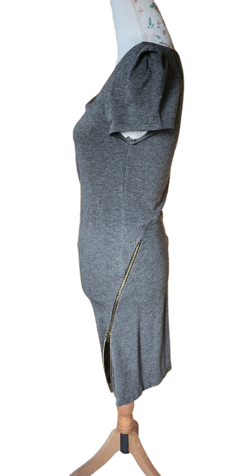 Robe moulante froncée MAJE