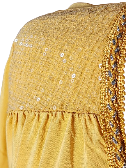 Blouse fluide avec col brodé