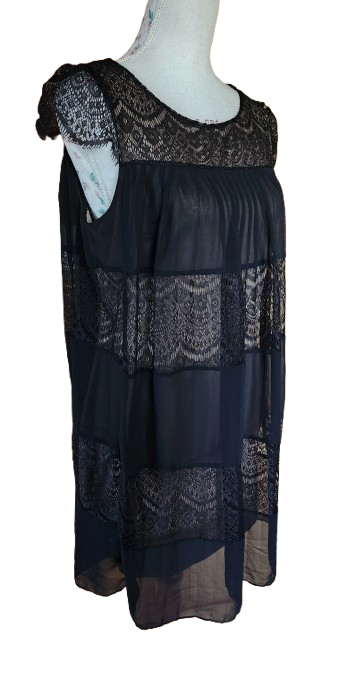 Robe en dentelle Manoukian