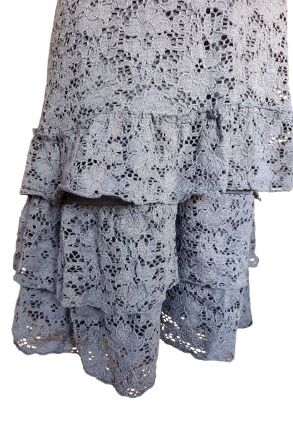 Robe en dentelle avec volants Armand Thiery