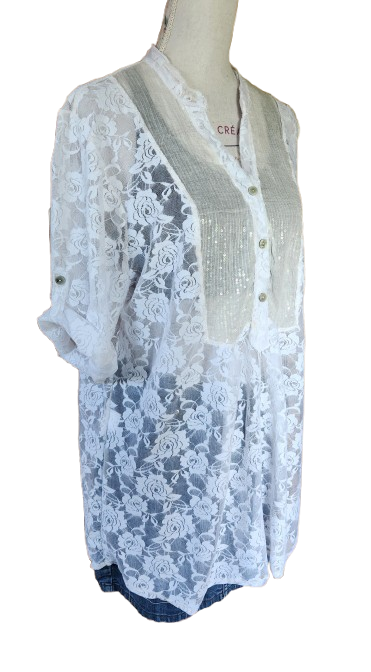 Robe de plage neuve en dentelle avec sequins Made in Italy