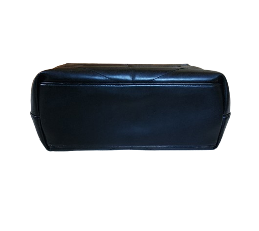 Magnifique sac à main avec chaîne dorée GUESS