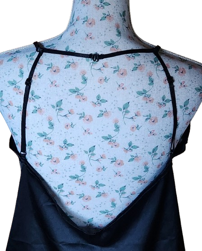 Nuisette body satinée avec dentelle