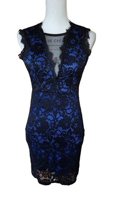 Robe moulante en dentelle noire Made in Italy