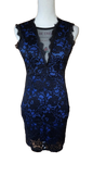 Robe moulante en dentelle noire Made in Italy