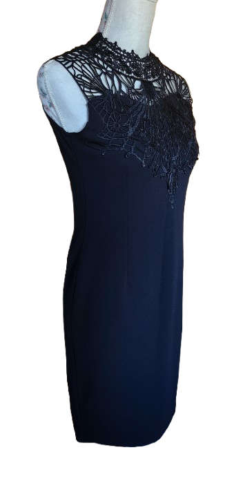 Robe moulante avec dentelle Flam Mode