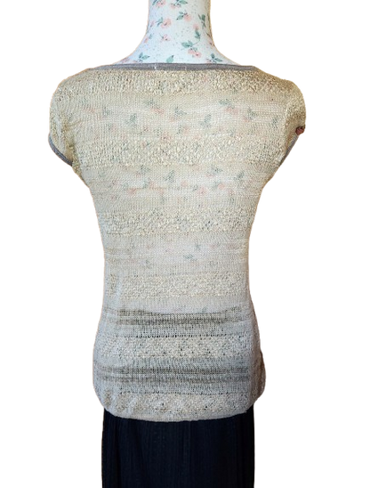 Pull fin avec bijoux déco Molly Bracken